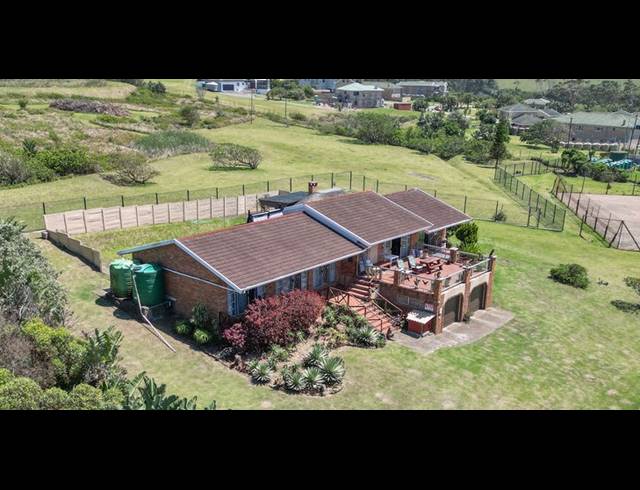 4 BEDROOM HOUSE FOR SALE IN QUEENSBERRY BAY